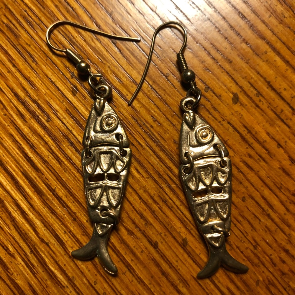 Earrings - Picture 2 of 5